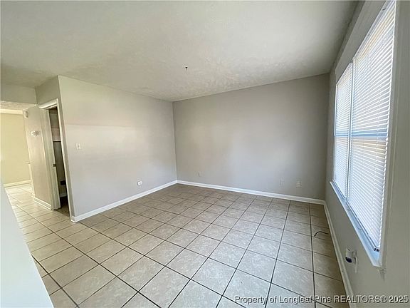4th image of 4959B Galveston Dr