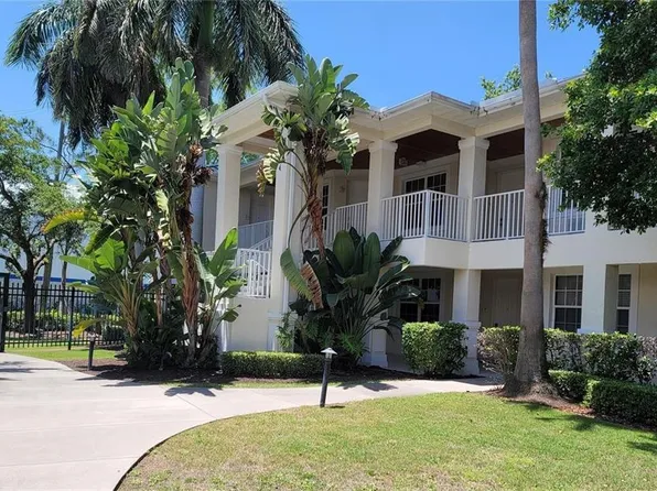 3506 54th Dr W #107, Bradenton, FL 34210