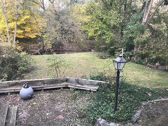 5th image of 6635 Buck Creek Ave SW