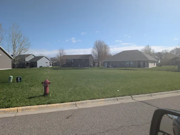 2115 4th St N, Sartell, MN 56377