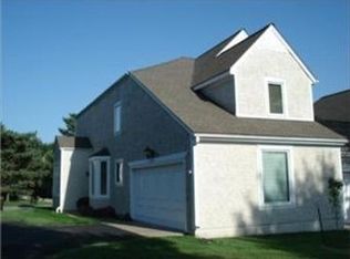 12547 Barkley St, Overland Park, KS 66209
