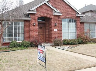 1221 Whitehorse Dr, Lewisville, TX 75077