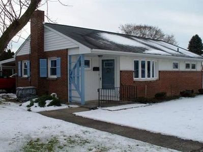 100 Kuhn Dr, Hanover, PA, 17331