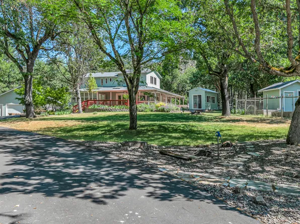 245 China Gulch Rd, Jacksonville, OR 97530