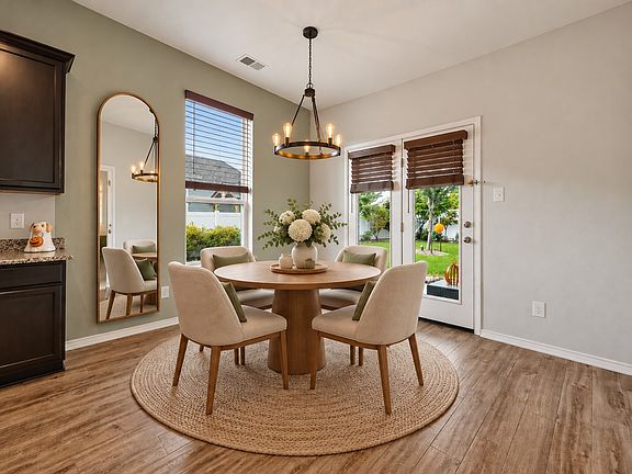 5th image of 1409 Ellis Ln