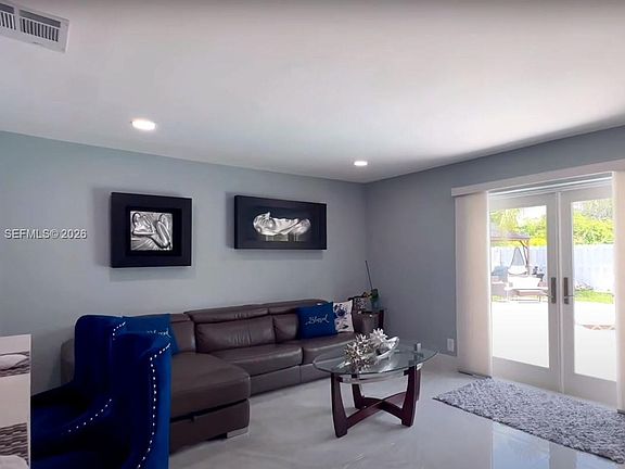 5th image of 8275 Shadow Wood Blvd #0