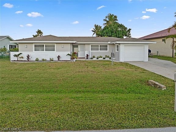 2nd image of 4937 Sorrento Ct