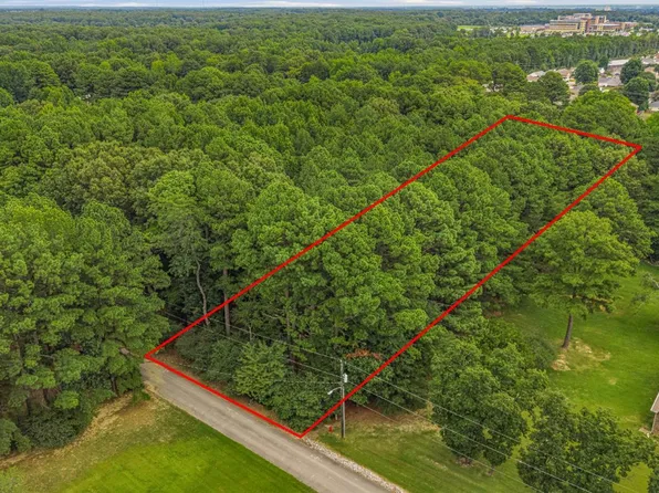 1 Pearl Dr, Jonesboro, AR 72405