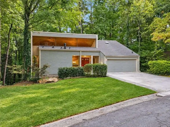 2777 Briarlake Woods Way, Atlanta, GA 30345