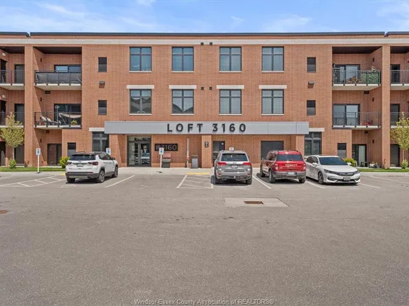 3160 Meadowbrook Ln, Windsor, ON