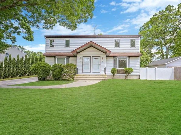 6-8 Brandt Court, Bay Shore, NY 11706