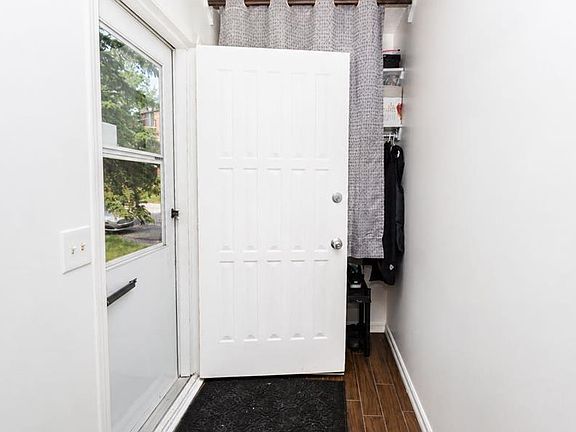 2nd image of 6527 E Huntsbay Rd NW