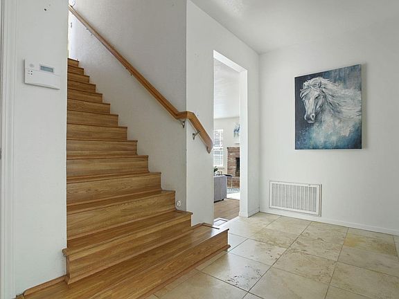5th image of 3218 Valley Forge Dr