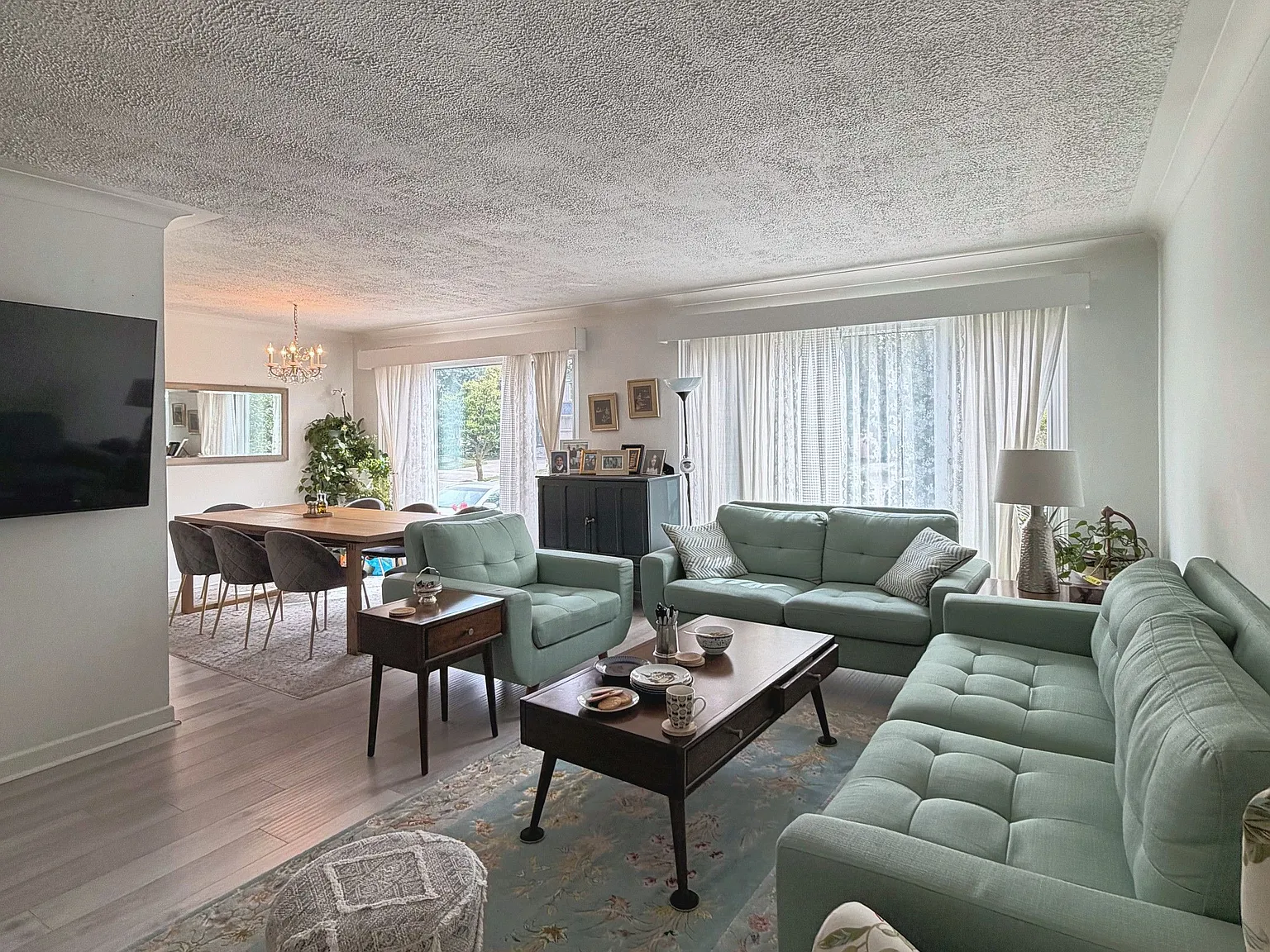3 bed, $3,500 — Photo 4