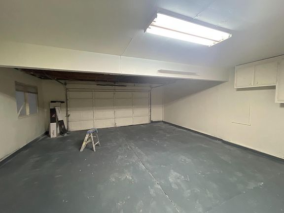3rd image of 7978 Ivy Hill Way