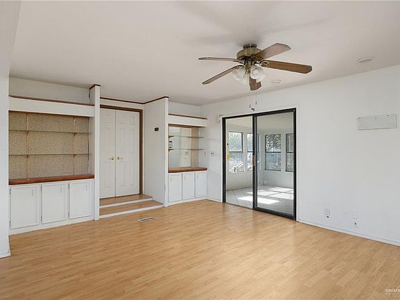 5th image of 2605 Tack Dr #122