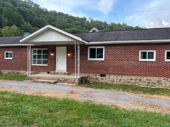 13601 Elkhorn Crk, Shelby Gap, KY 41563