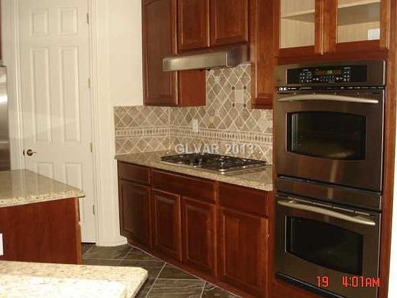 3rd image of 5158 Vincitor St #5158