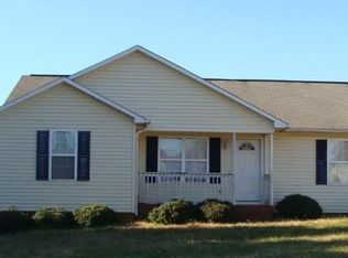 260 Rigs Dr, Boiling Springs, SC 29316
