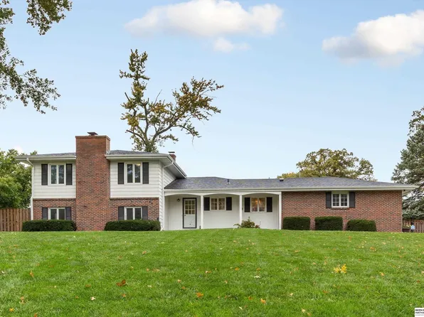 11418 Hickory Rd, Omaha, NE 68144