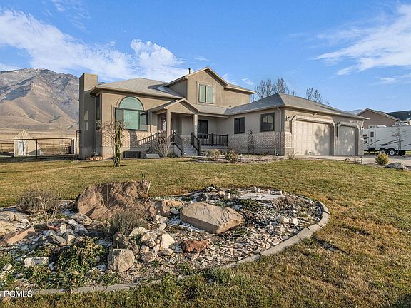 2nd image of 7362 Foothill Dr