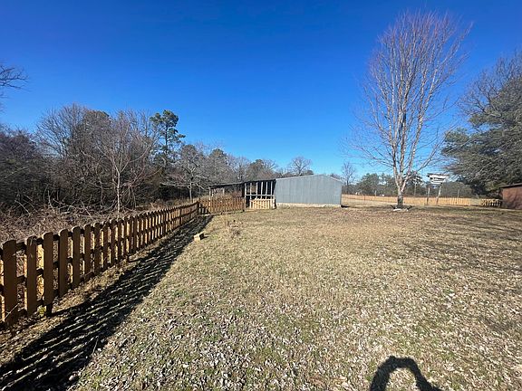 4th image of 2110 Highway 315