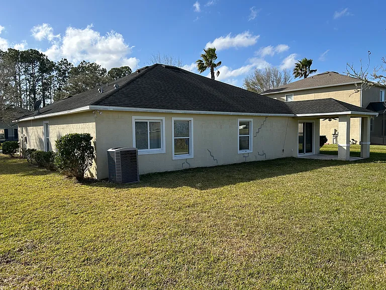63 Rollins Ln — Photo 4