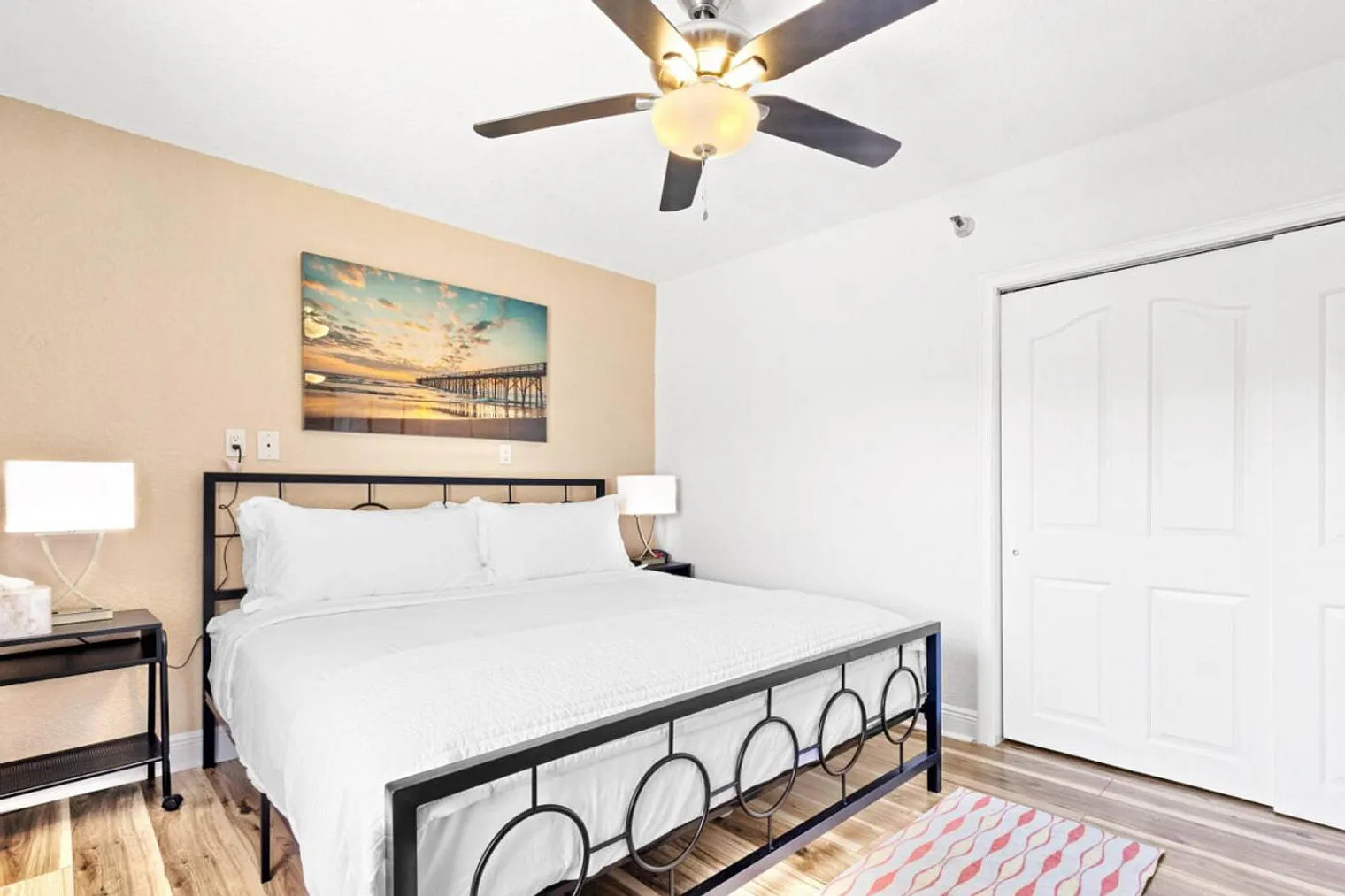 1 bed, 1.0 bath, $3,743 — Photo 4