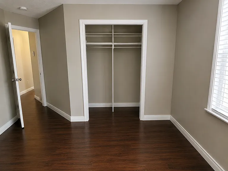 136 E 11000 S — Photo 16