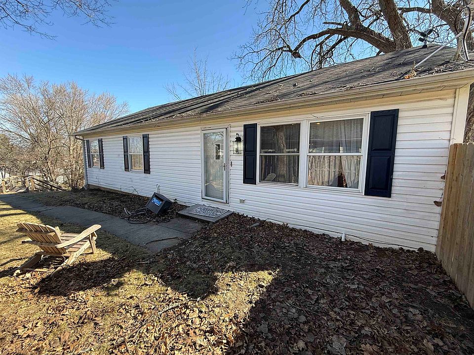 1st image of 3420 La Salle Ave