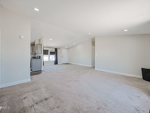 5th image of 3502 S 335TH Avenue