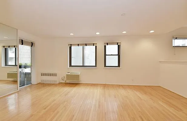 Sold by Engel & Völkers New York Real Estate | media 18