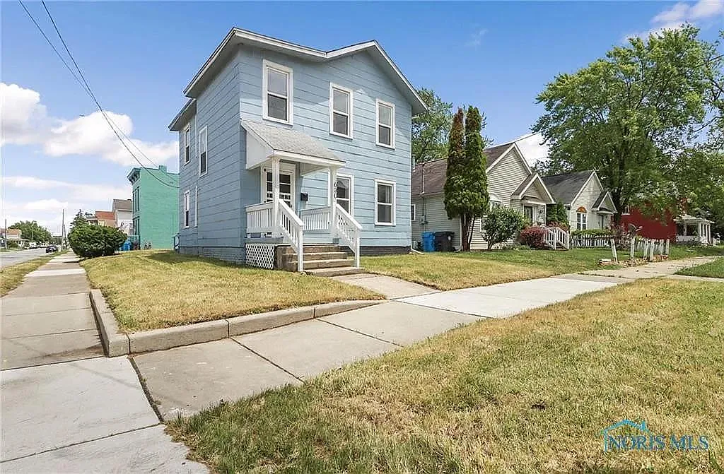 Building Photo - 630 Mulberry St #1