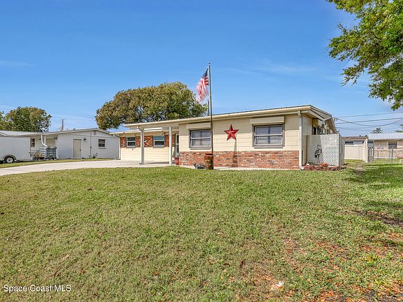 3rd image of 660 Key Largo Dr S