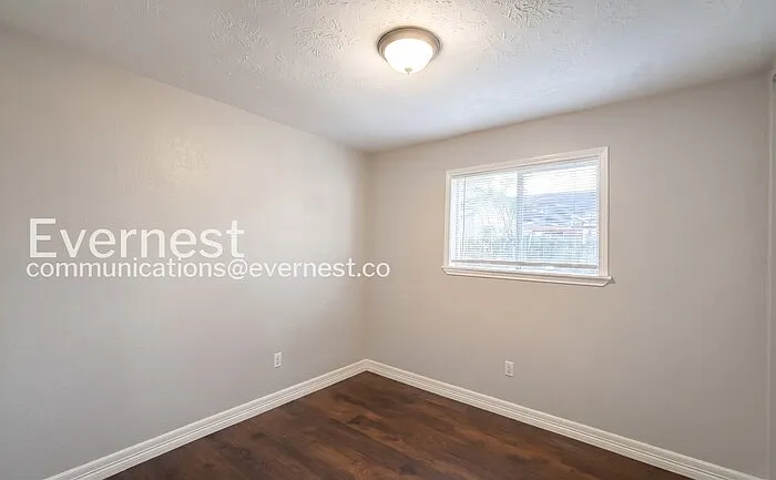 1379 Dell Dale St — Photo 16