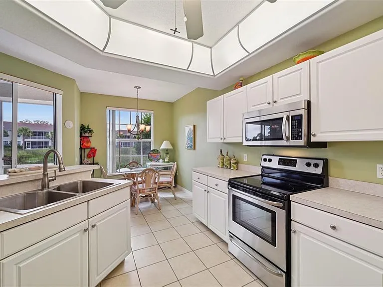 7050 Prosperity Cir #904 — Photo 15
