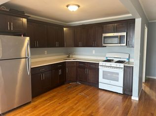227 Beach 31 St #3, Far Rockaway, NY 11691