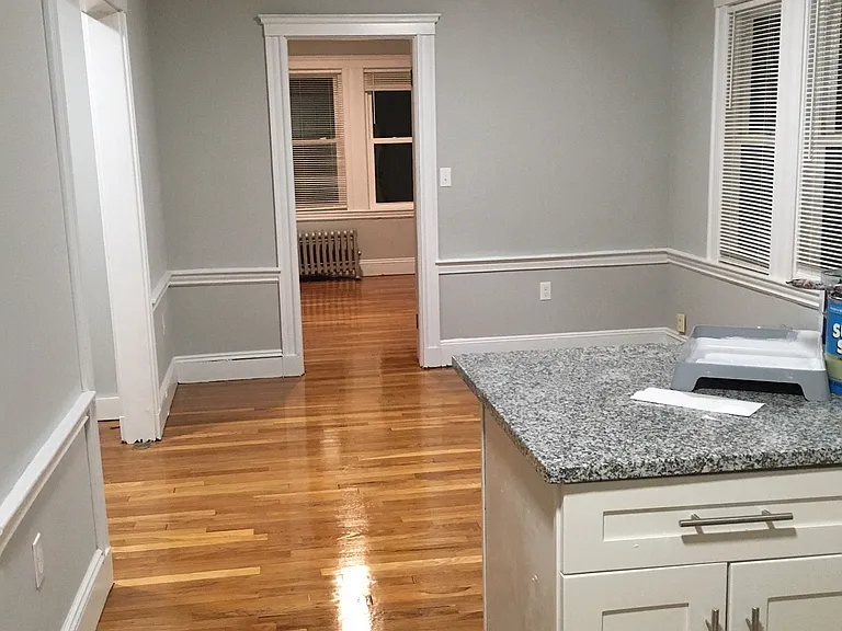 12 Verona St #2L — Photo 7