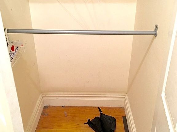2nd image of 237 W 10th St APT 11
