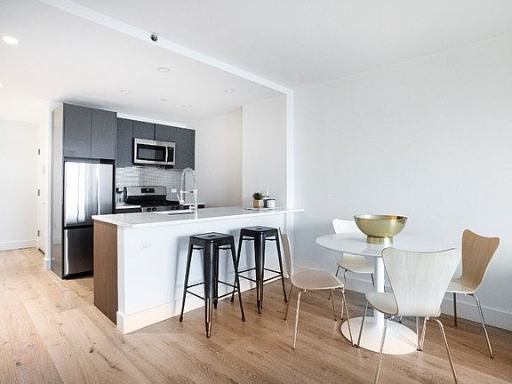 5th image of 69 E 125th St APT 7D