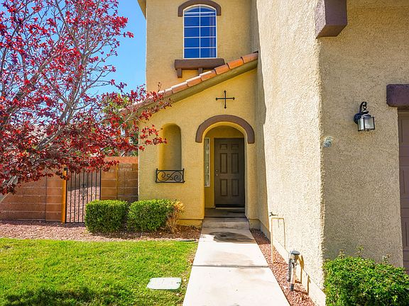 3rd image of 5923 Rampolla Dr