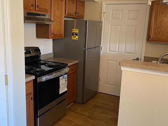 4th image of 3901 Sonoma Springs Ave APT 1003