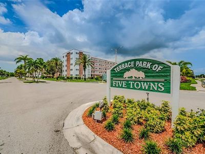 5660 80th St N Unit A303, Saint Petersburg, FL, 33709