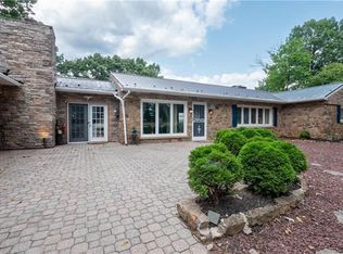 295 Spring Valley Rd, Easton, PA 18042