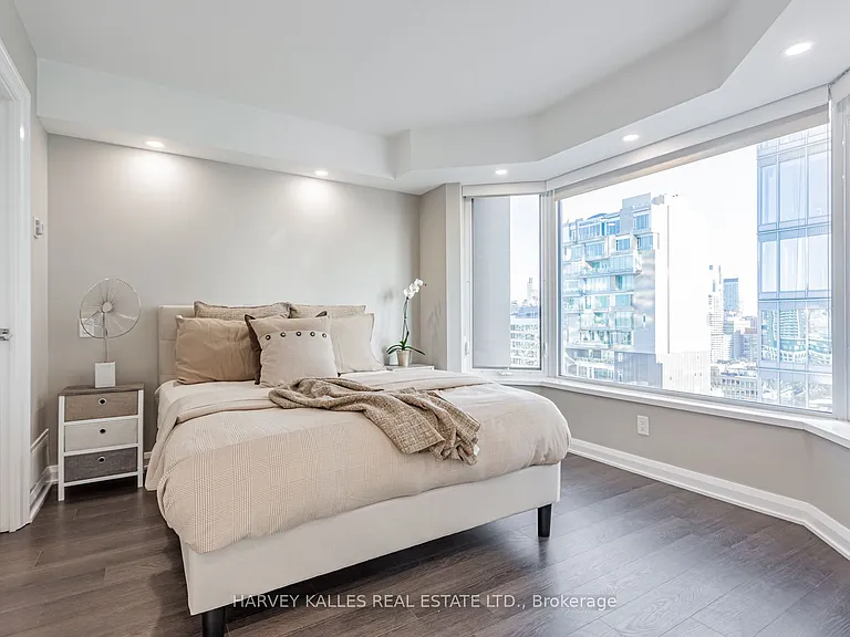 155 Yorkville Ave #2308 — Photo 21