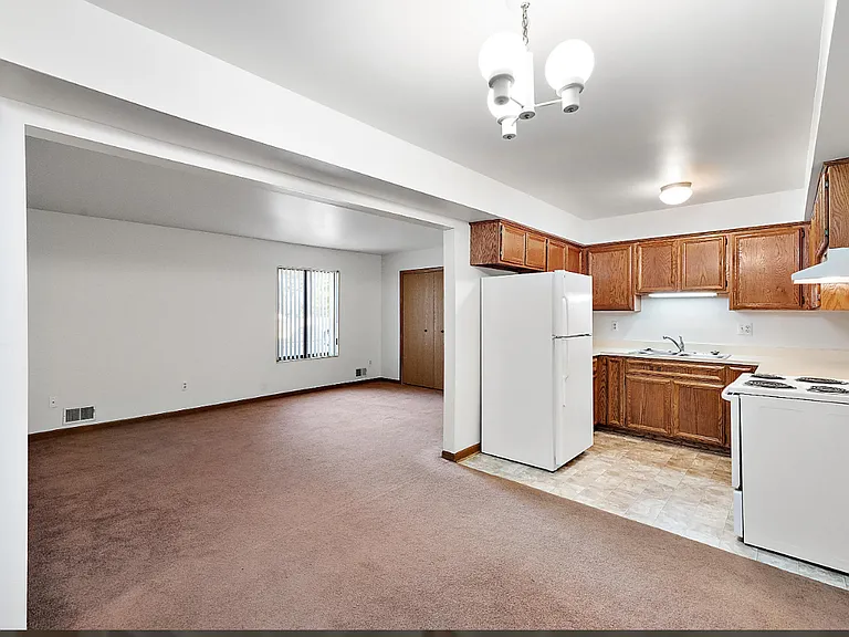 16411 E Ten Mile Rd #4 — Photo 18