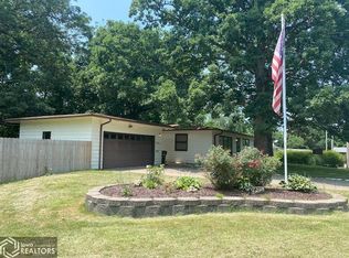 2901 Moody Ln, Burlington, IA 52601