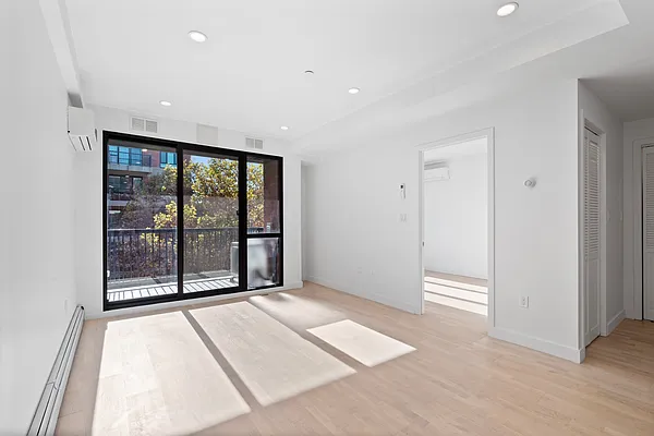 Rented by Living New York | media 26