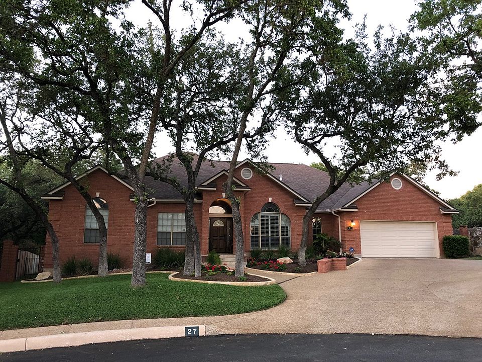 1st image of 27 Ryans Point Dr
