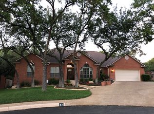 27 Ryans Point Dr, San Antonio, TX 78248